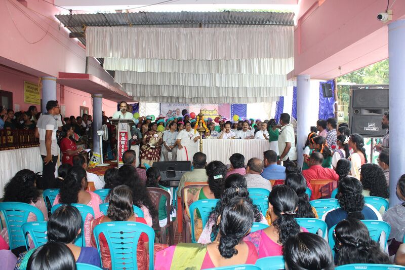 പ്രമാണം:35029 vedi234.jpg