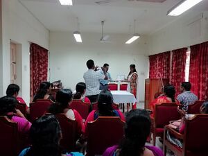 38062-essay writing.jpeg