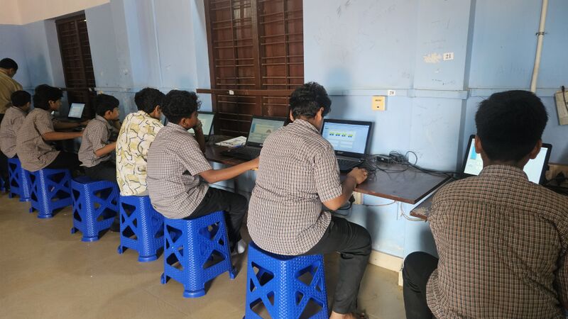 പ്രമാണം:43018-lk aptitude test 2.jpg