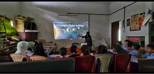 45259 classroom presentation.jpg