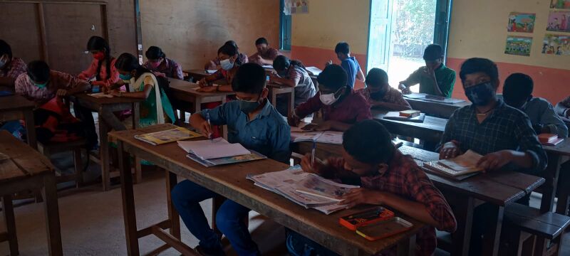 പ്രമാണം:Back to school1.jpeg