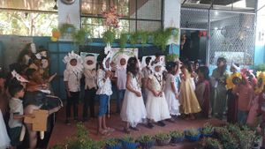 Bm 19555 img.jpg.jpeg