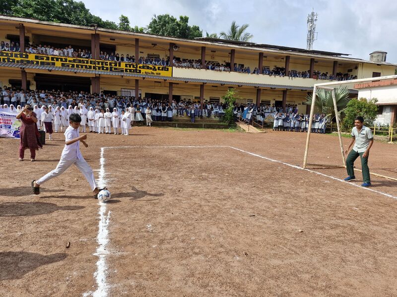 പ്രമാണം:11024-KGD-GOAL2026-GOALKICK3.jpg