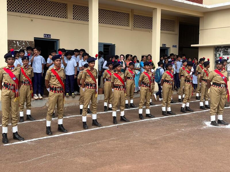 പ്രമാണം:11053 sayan3.jpg