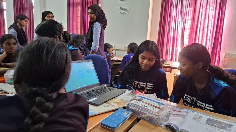 പ്രമാണം:15030 GHSS LK GO.jpg