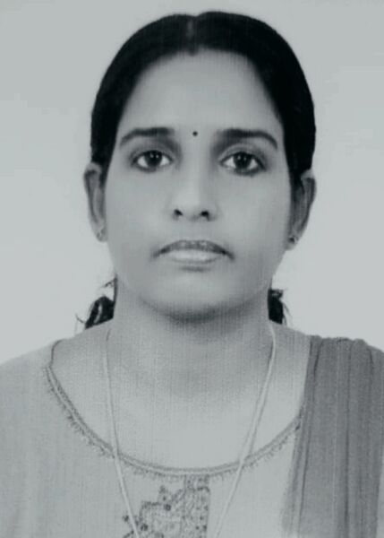 പ്രമാണം:16763 SHINITHA.jpg