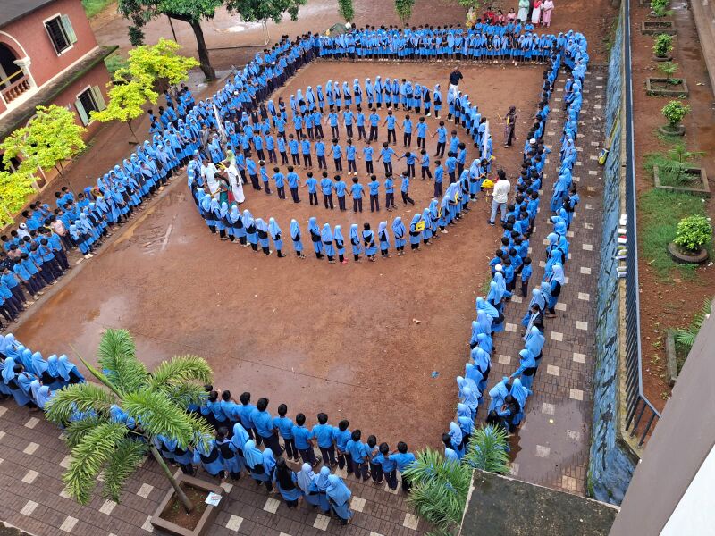 പ്രമാണം:19881 world population day.jpg