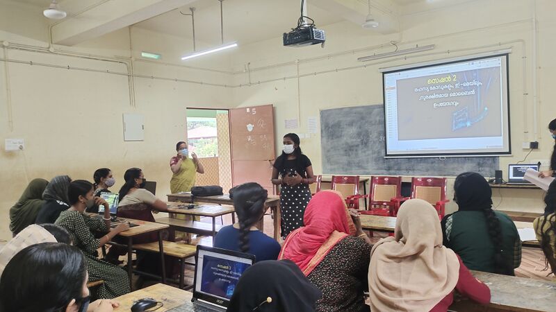 പ്രമാണം:20066-PKD-LKCS22-2 - rejila nr.jpg