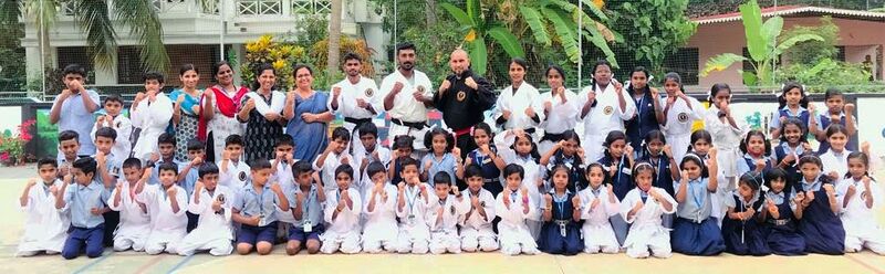 പ്രമാണം:22071 TSR KARATE YELLOWBELT.jpg