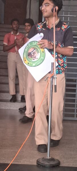 പ്രമാണം:44046 lk23 basheer.jpg