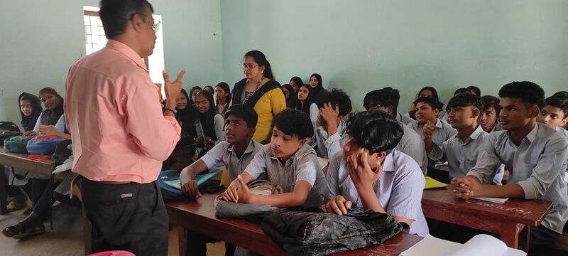 പ്രമാണം:8521 alpy 35012 3.jpeg