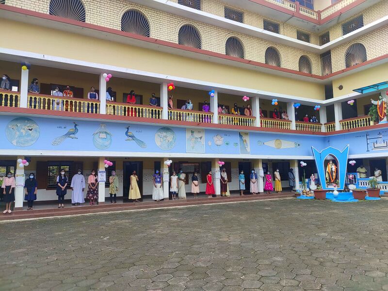 പ്രമാണം:BS21 EKM 28002 2.jpg