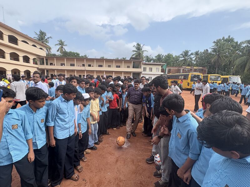 പ്രമാണം:16042-KKD-GOAL2026-ULKHADANAM 02.jpg