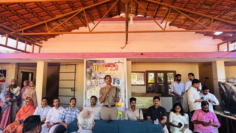 പ്രമാണം:16042 drisyam2.0 1.jpg