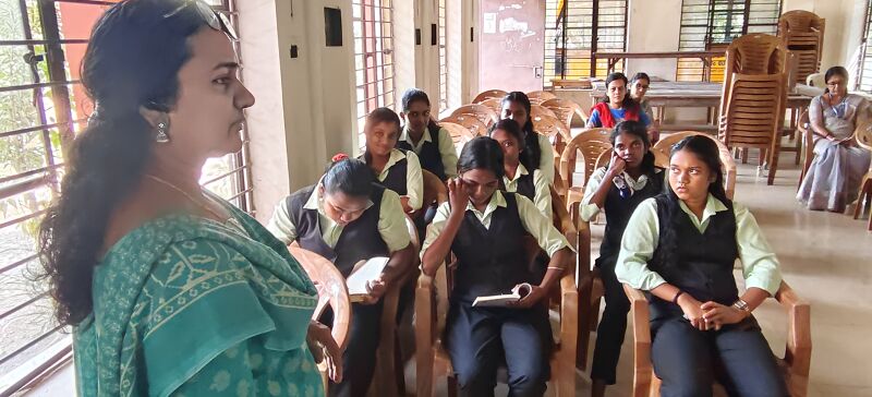 പ്രമാണം:38080 PTA reading 26 2.jpg