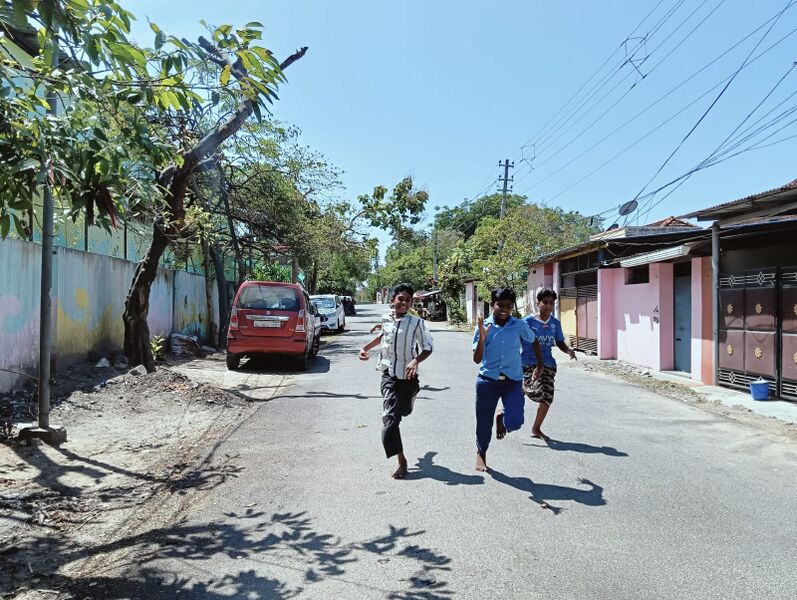 പ്രമാണം:43252 S 3.jpg