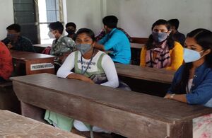 BS21 KNR 13075 1.jpg