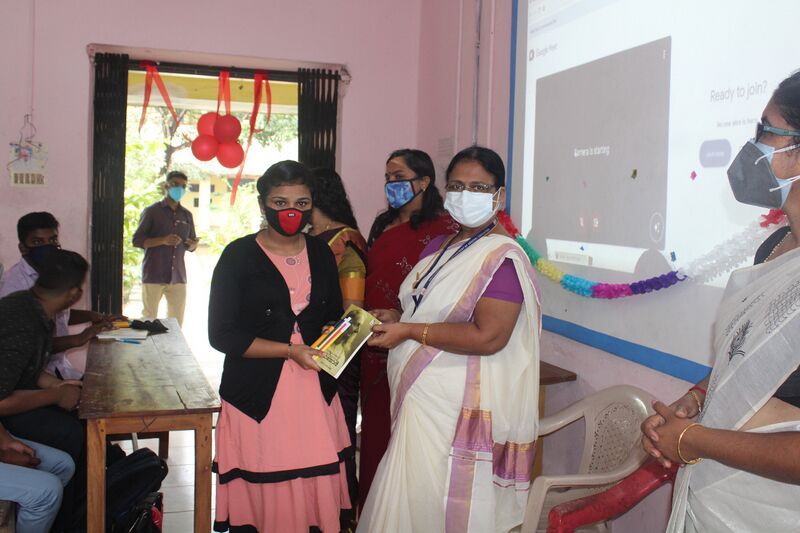 പ്രമാണം:BS21 TVM 43033 27.jpg