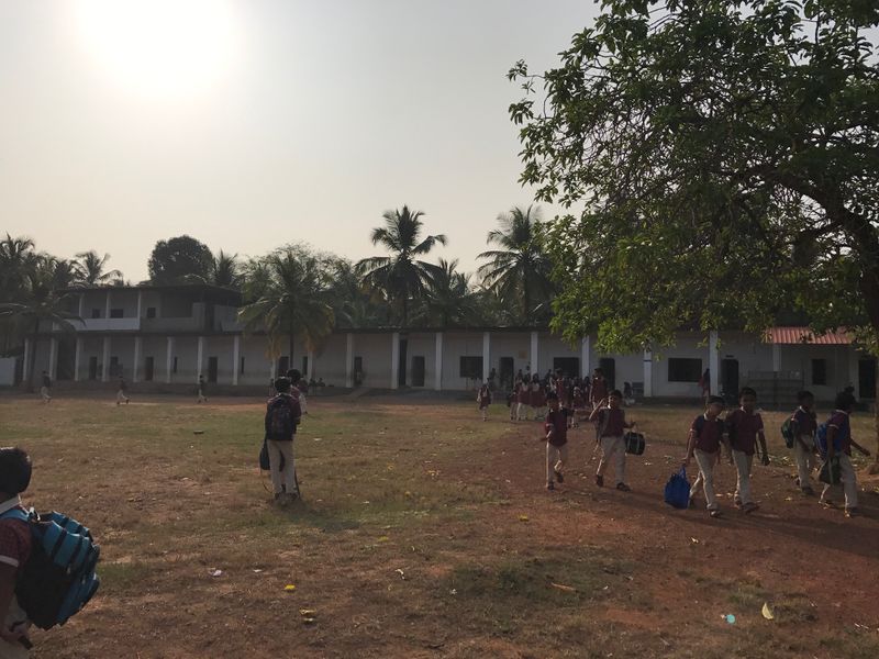 പ്രമാണം:VEMHS VENGALOOR.JPG