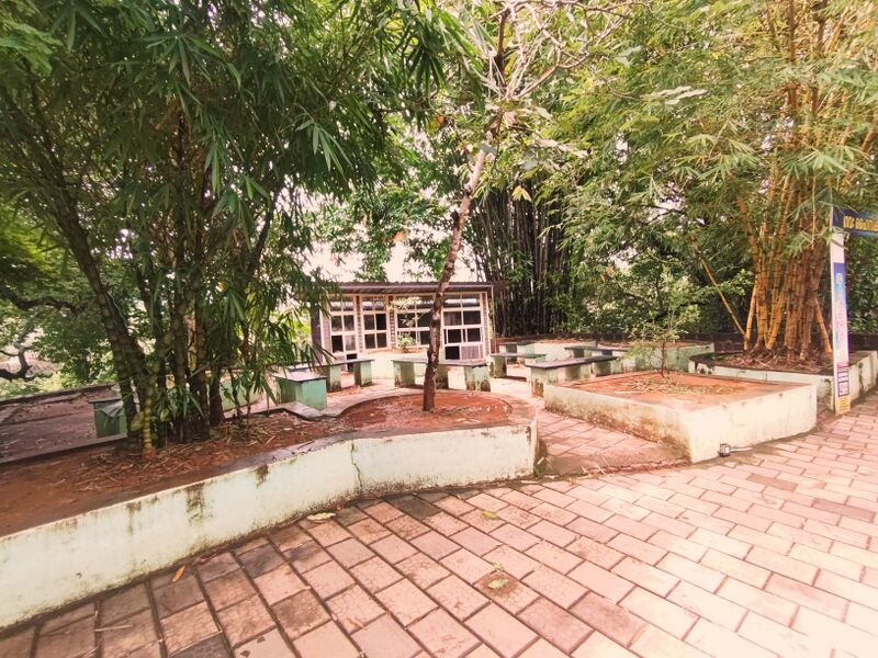 പ്രമാണം:13759 Im2.jpeg