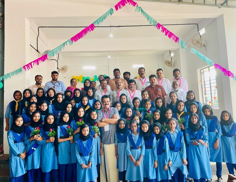 പ്രമാണം:18677 24 jan5.jpg