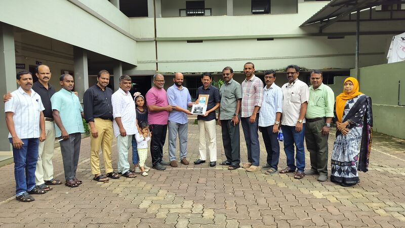 പ്രമാണം:19009-TAB DISTRIBUTION BY UNITY FOUNDATION.jpg