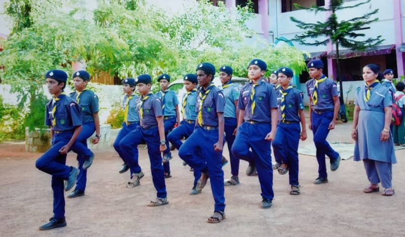 പ്രമാണം:22071 സ്കൗട്ട്1.jpeg