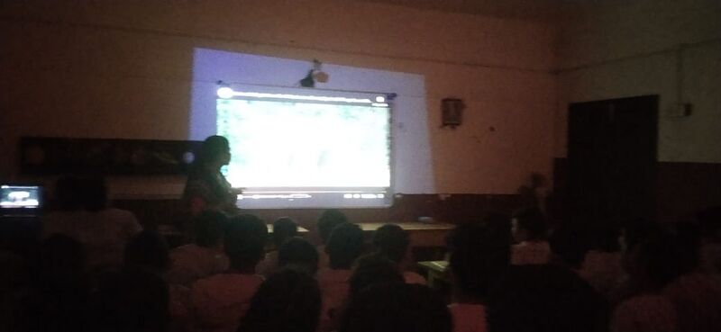 പ്രമാണം:23 Hitech.jpeg