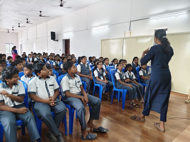 പ്രമാണം:25258 Health department class 1.jpg