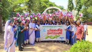 35052 hiroshimaday 2425 6.jpg