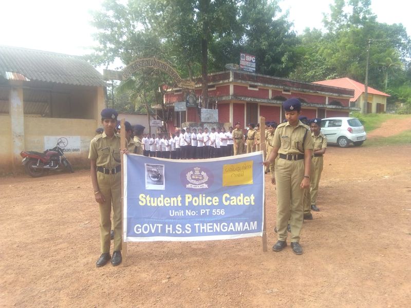 പ്രമാണം:38105-SIS.jpg