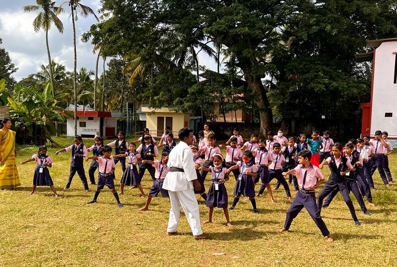 പ്രമാണം:39055 kara1.jpg