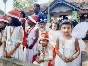 41409 christmas 2024 3.resized.jpg