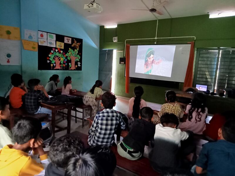 പ്രമാണം:48441-HITECH PRESENTATION2.jpg