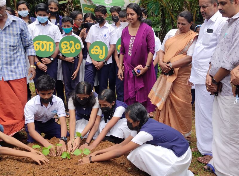 പ്രമാണം:Nalla padam june 5.jpeg