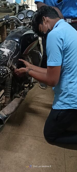 32502 automobileworkshop.jpeg