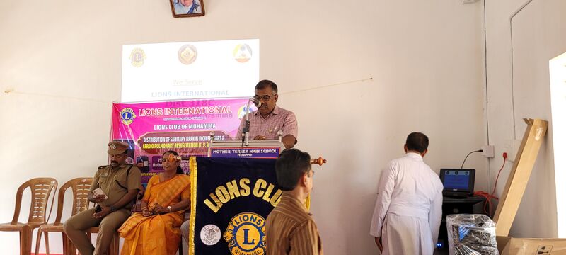 പ്രമാണം:34046 li1.jpg