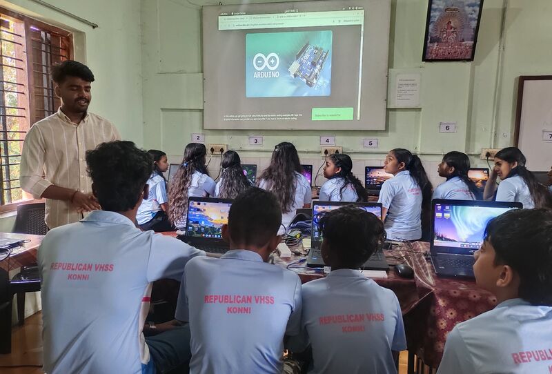 പ്രമാണം:38032 pta gokul2.jpg