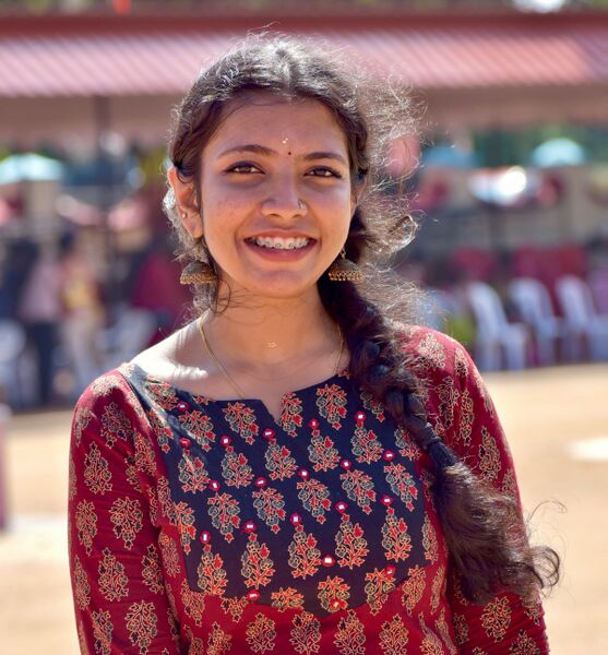 പ്രമാണം:38099 Lk alumni.jpg