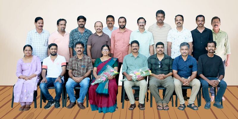 പ്രമാണം:Kitealp.jpg