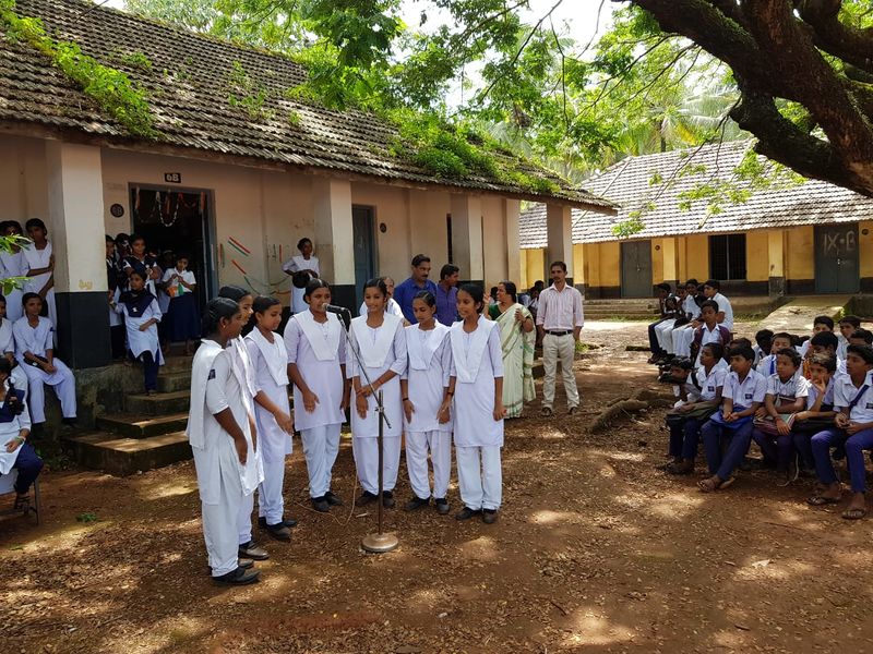 പ്രമാണം:12007 2.jpg