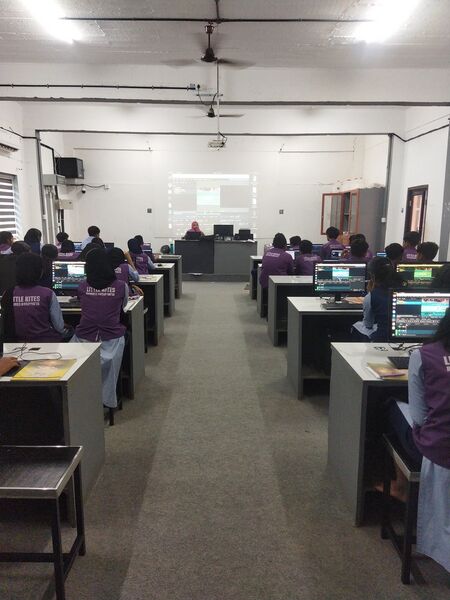 പ്രമാണം:16064 Infrastructure IT Lab.jpg