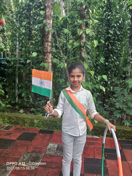 പ്രമാണം:18402 swadanthryadhinam 2021-22 45.jpg