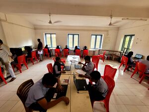 19022 Hightech School IT Lab.jpg