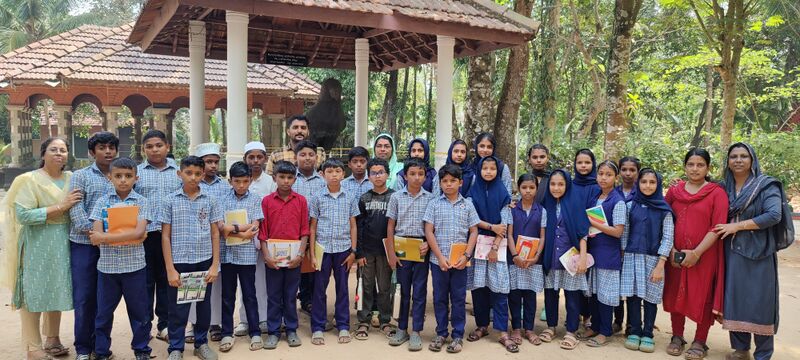 പ്രമാണം:19782 language fest.jpeg