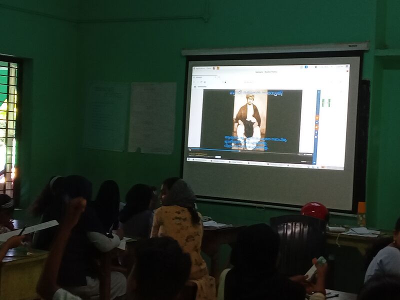 പ്രമാണം:20652 hitech class.jpg