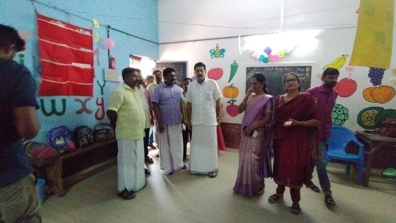 പ്രമാണം:21801 GLPS AGALI വർണകൂടാരം 17.jpg