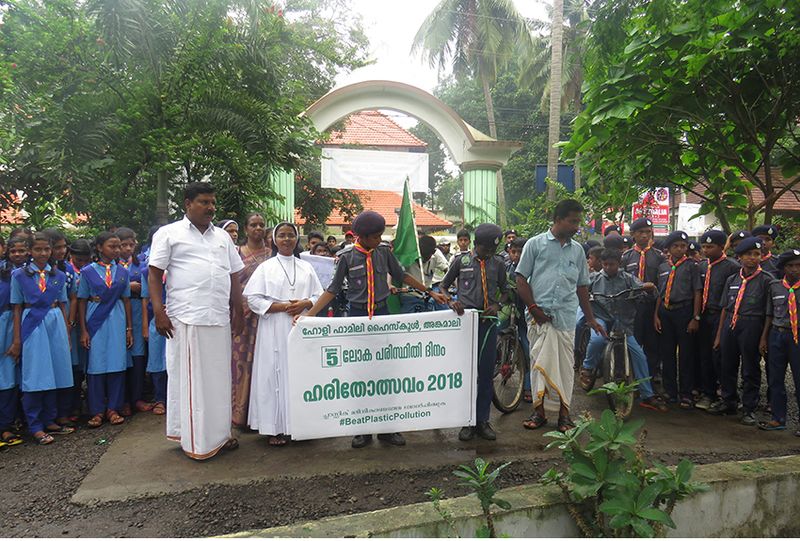 പ്രമാണം:25024sgpics (4).JPG