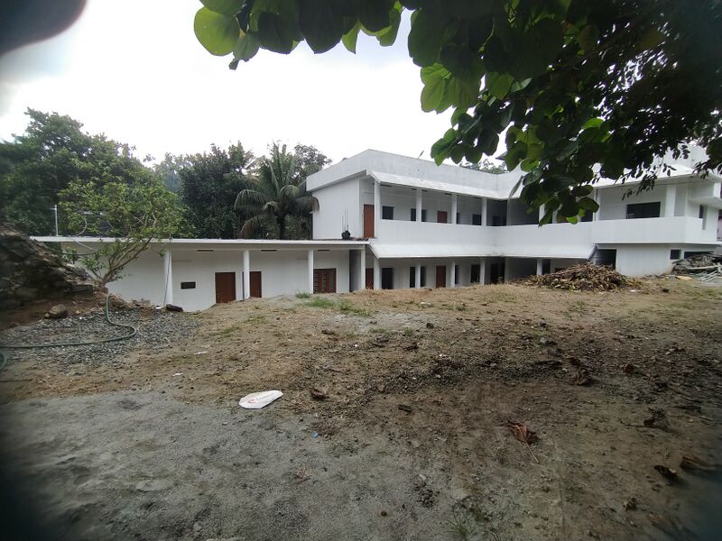 പ്രമാണം:29241 School ground.jpg