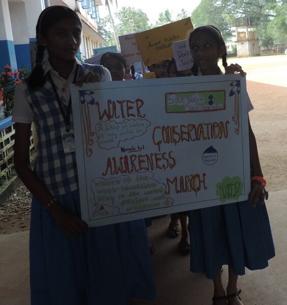 പ്രമാണം:31076 awarnes1.JPG